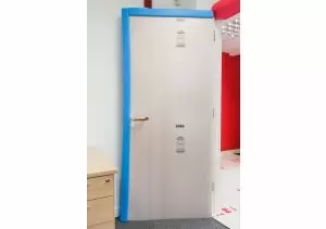 CORREX® FLAME RETARDANT DOOR SIZE PROTECTION BOARD