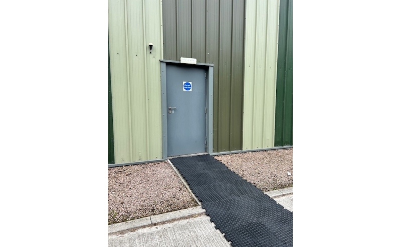 PROGUARD® INTERLOCKING FLOOR MAT - 500MM X 500MM X 12MM3